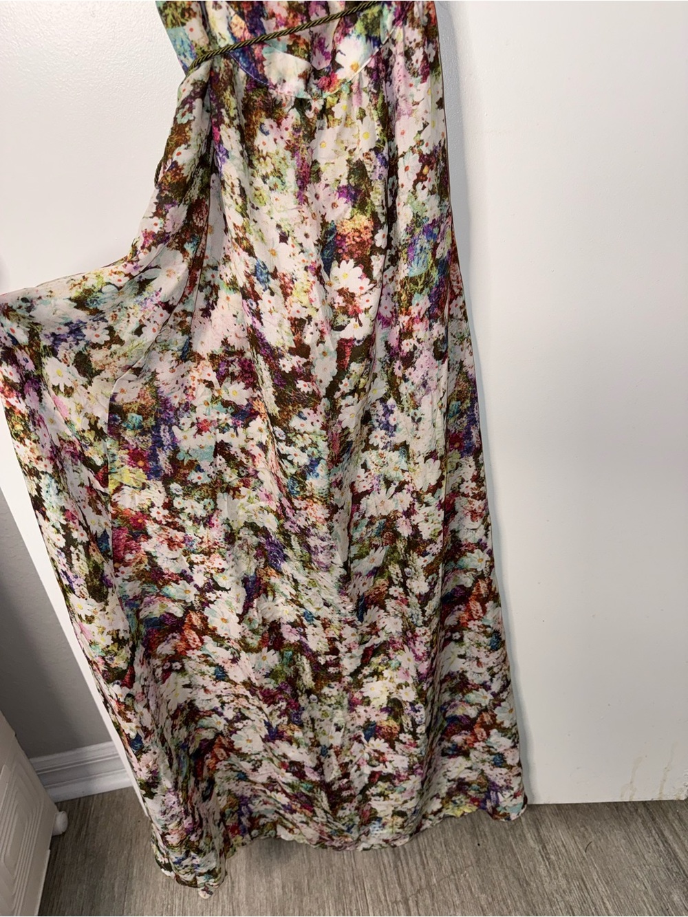 GUESS Los Angeles Floral Halter Maxi Dress Y2K Boho Watercolor Multicolor - Picture 8 of 9